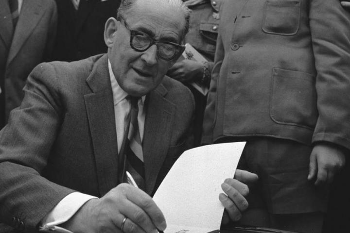 Odkryj magiczny świat wierszy Brzechwy na YouTube