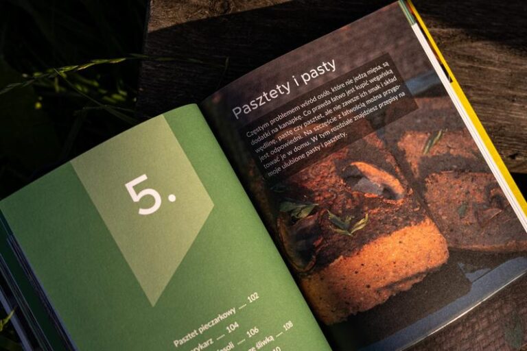 Odkryj najlepszą książkę wegańską: przepisy, które zachwycą każdego smakosza
