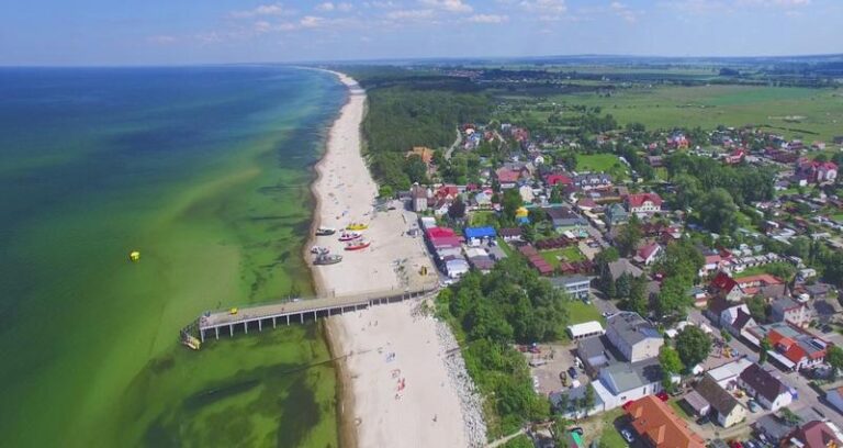 Taniec w Chłopach: Odkrywanie Motywów i Kulturowych Korzeni