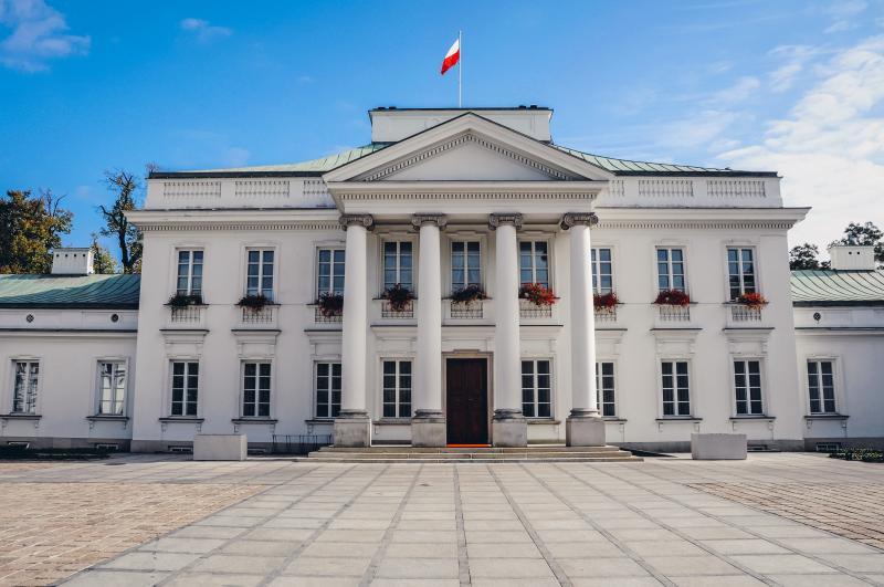 Antyczne inspiracje w nowoczesnej kulturze: jak motywy klasyczne kształtują nasze czasy