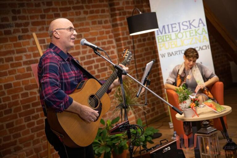 Muzyka wiersza – jak dźwięki inspirują poezję