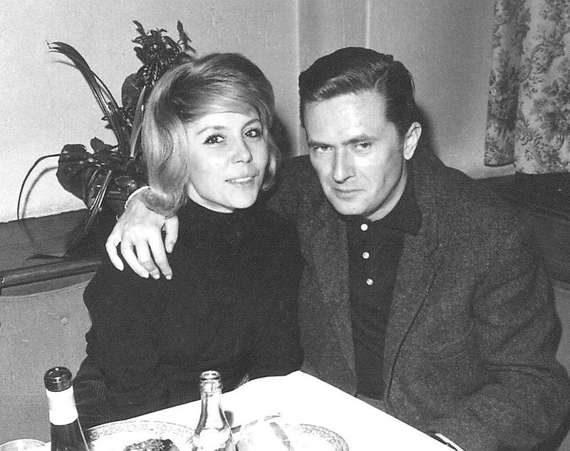 Odkryj najwybitniejsze dzieło Marka Hłaski – najlepsza książka, która zachwyca pokolenia