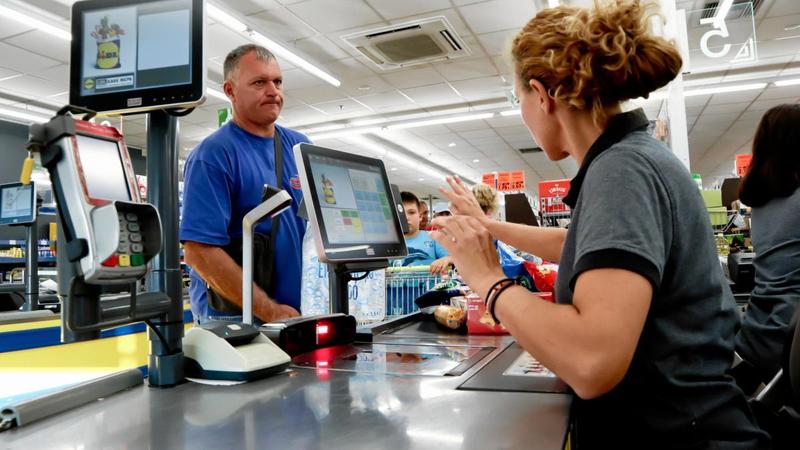 Książka o kasjerce i codzienne wyzwania
