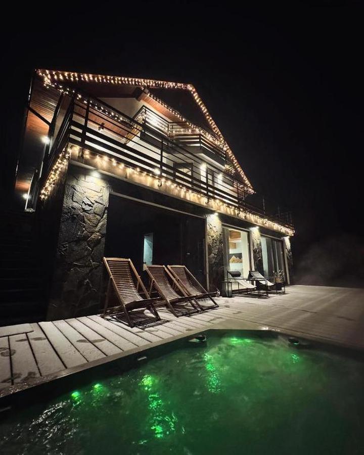 Współcześni pisarze i krzyżówki