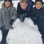 Kreatywne wiersze na temat radości dziecięcej zabawy